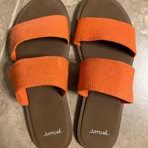 Sanuk sandals